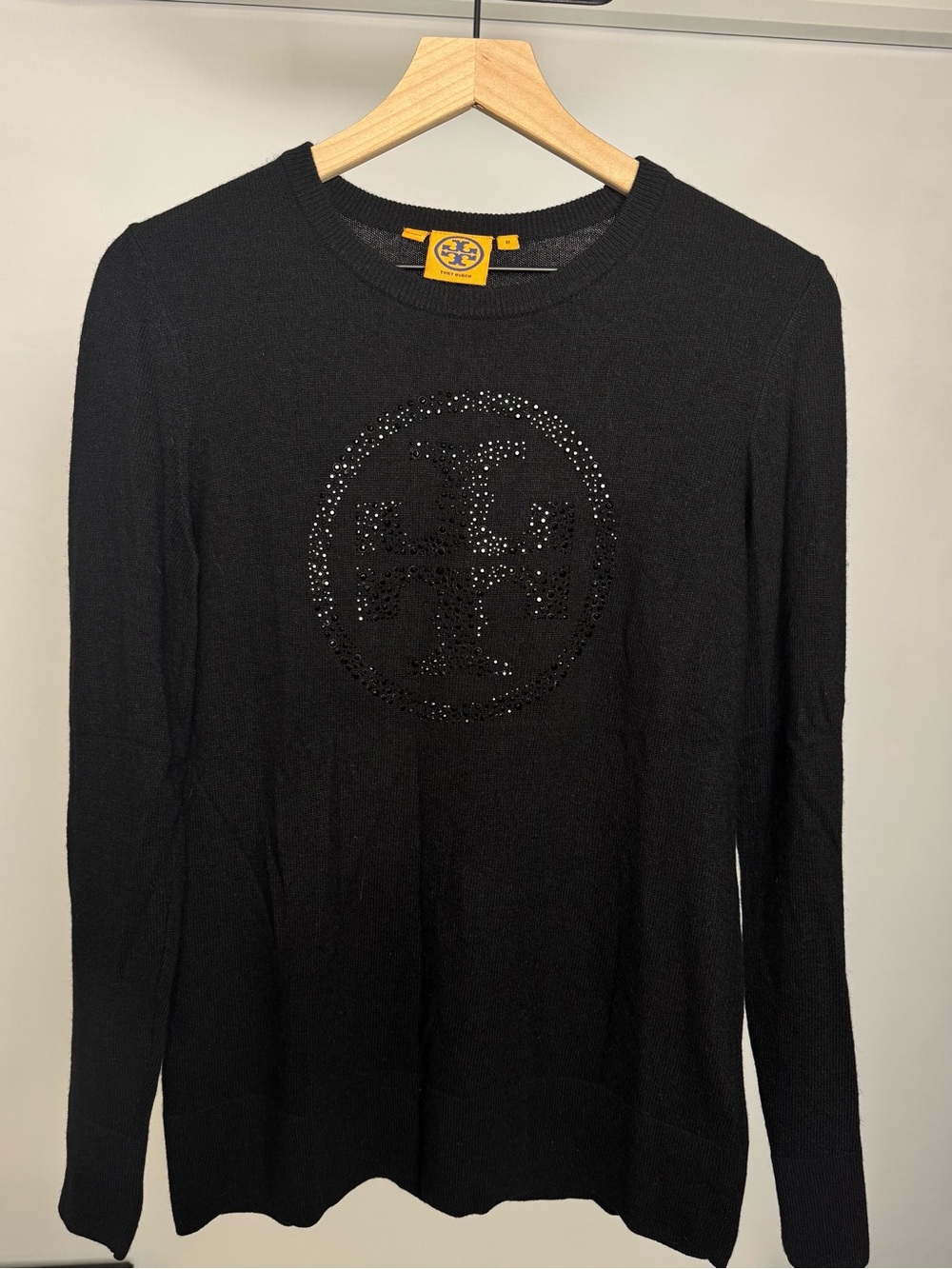 NWOT Tory Burch Elegant Black Wool-Cashmere Blend Crystal Logo Sweater Size M